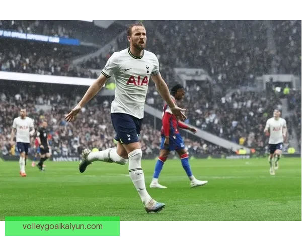 哈里·凯恩表现稳健，梅西的创意依旧令人瞩目