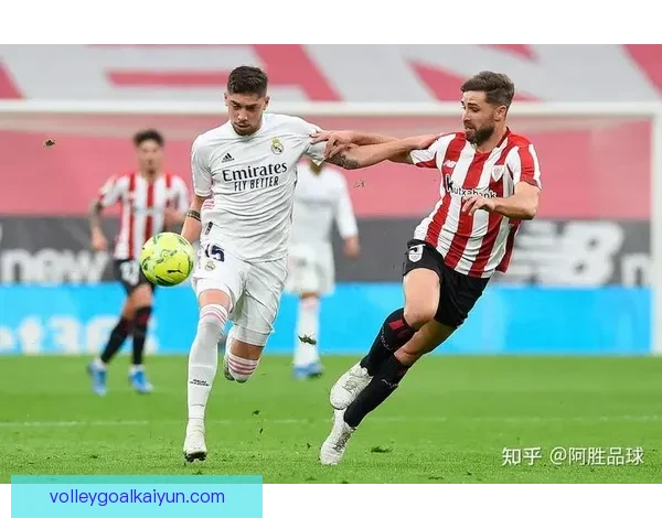 奥萨苏纳中场组织逐渐提升，球队表现值得关注